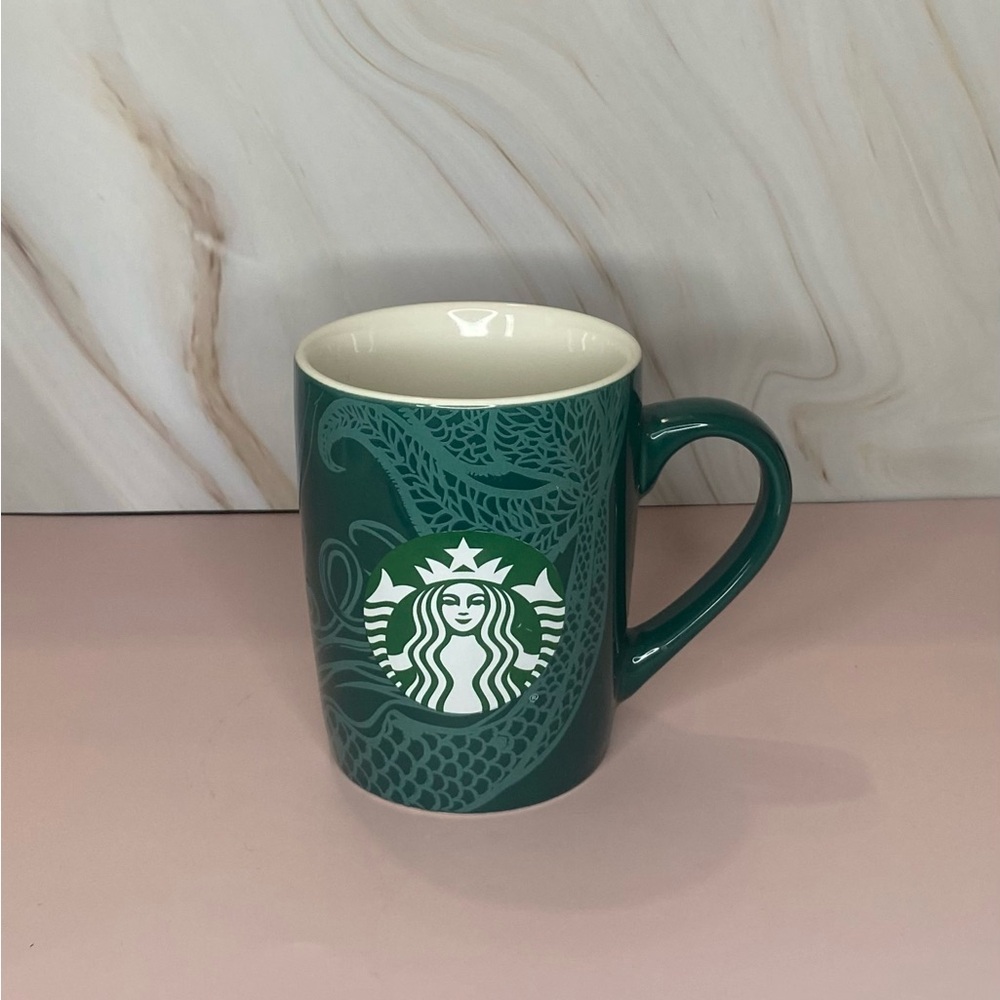 2020 Starbucks Green Mermaid Design + Siren Logo Coffee Mug, 10oz